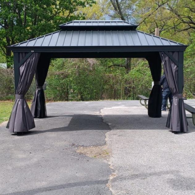 PURPLE LEAF Gazebo da Giardino in Alluminio Grigio , Tetto Doppio in Acciaio Zincato, con Zanzariere e Tende, Corredato da Ghirlande Luminose di Latte