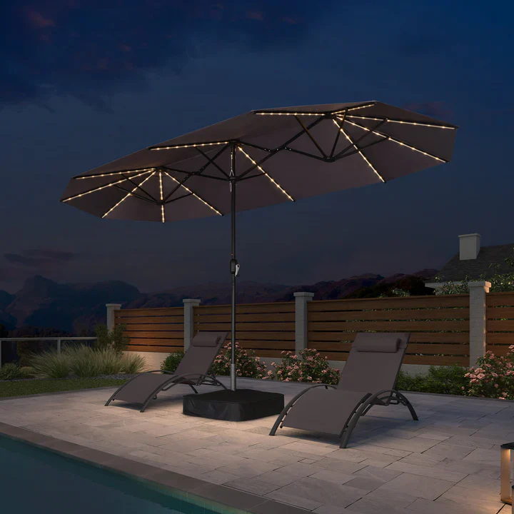 PURPLE LEAF Ombrellone doppio con illuminazione LED con base inclusa per esterni